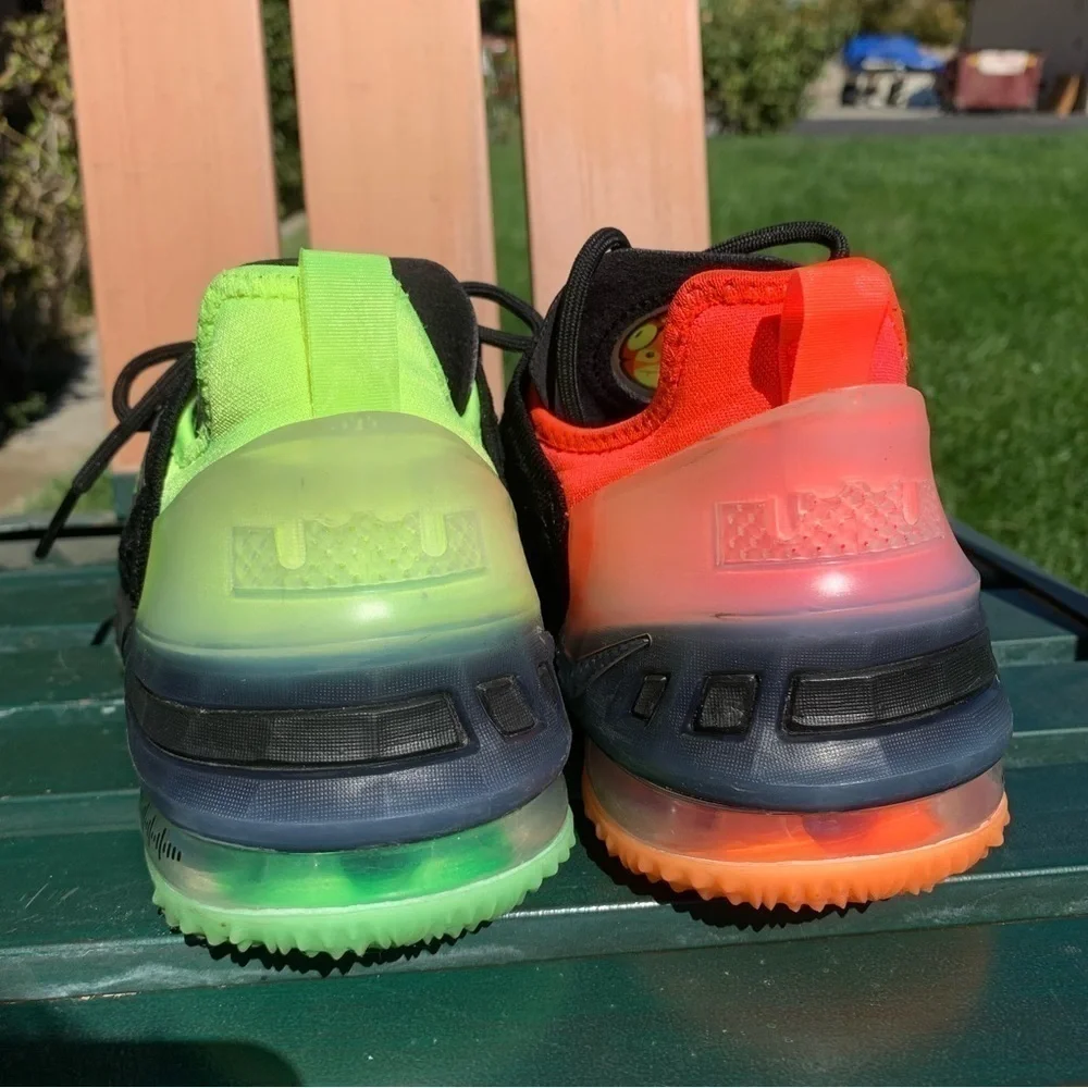 Nike Lebron XVIII Low Black/Bright Crimson CW2760-009‎ Grade-School